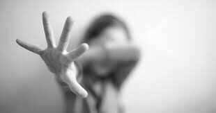 சிறுமிக்கு 3 ஆண்டுகளாக தொடர் பாலியல் தொல்லை... உறவினர் போக்சோ சட்டத்தில் கைது!