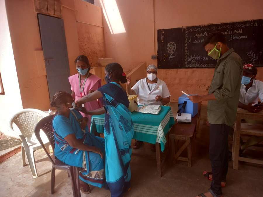 ஈரோட்டில் இன்று 577 இடங்களில் மெகா தடுப்பூசி முகாம்... 95 ஆயிரம் பேருக்கு தடுப்பூசி செலுத்த இலக்கு!