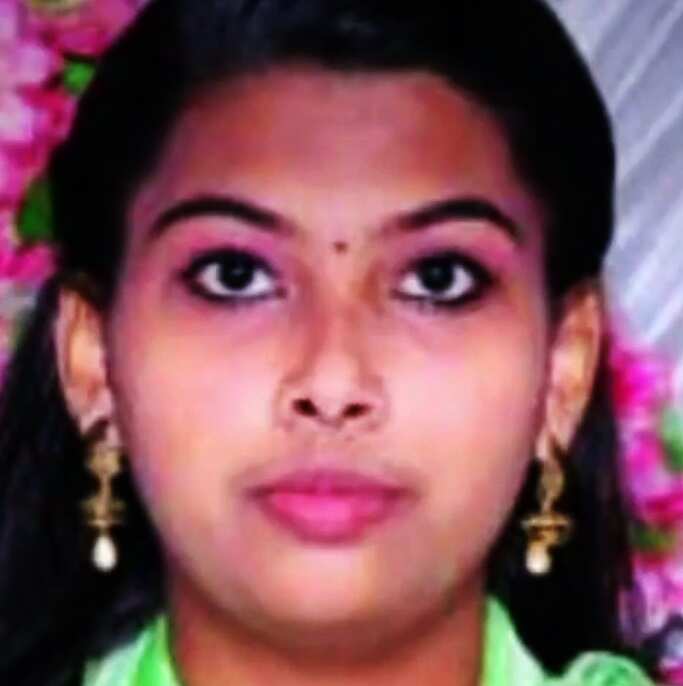 ஆபாச வீடியோ எடுத்து மிரட்டல்... கல்லூரி மாணவி தூக்கிட்டு தற்கொலை!