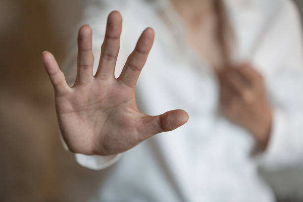 ஓடி ஒளிஞ்ச எம் .எல். ஏ. மகன் -தேடி பிடித்த போலீஸ் -அப்படி அவர் என்னதான் செஞ்சார் ?