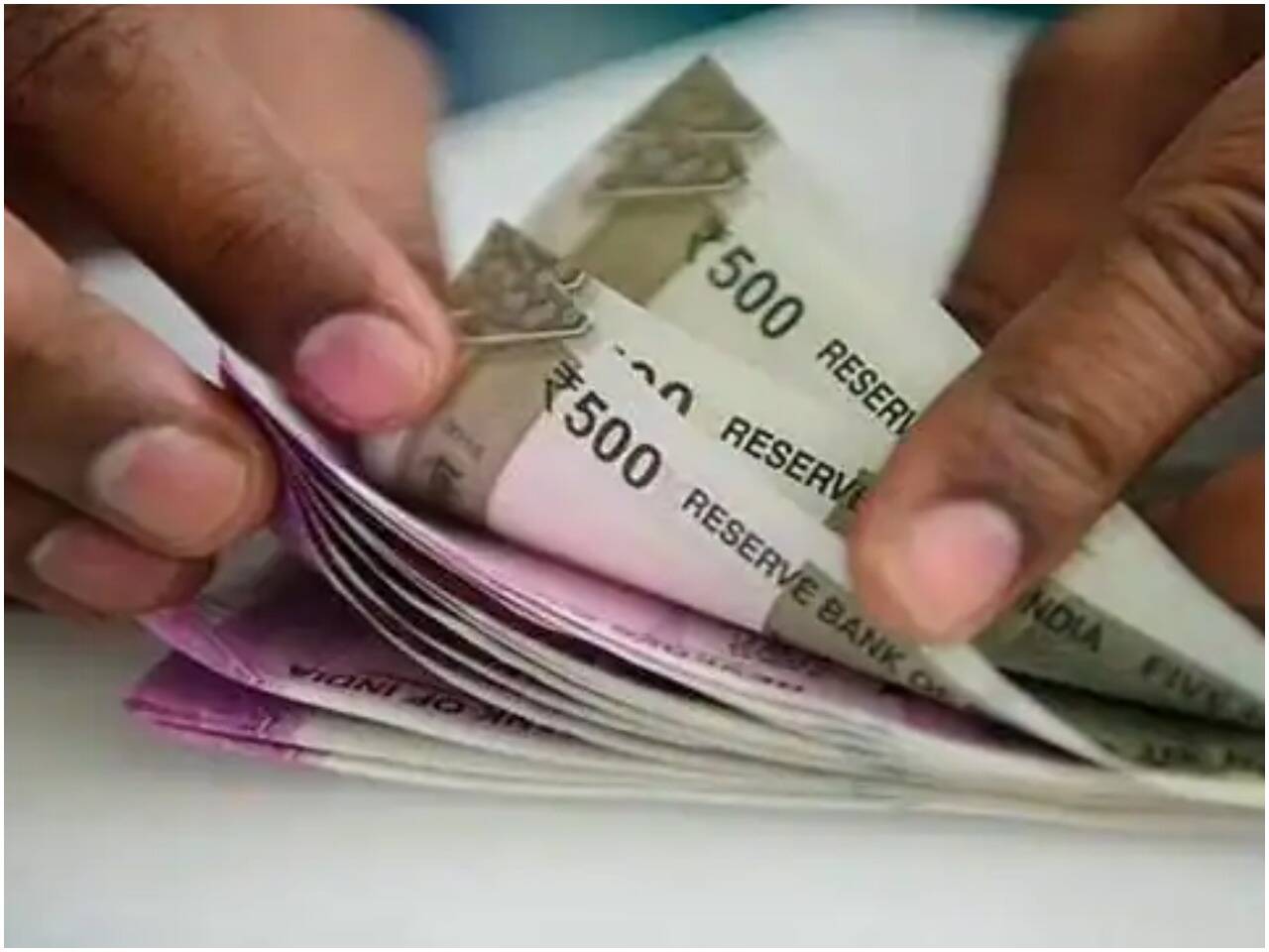 பொதுத்துறை நிறுவன பணியாளர்களுக்கு 25% தீபாவளி போனஸ் : ராமதாஸ் வலியுறுத்தல்!!