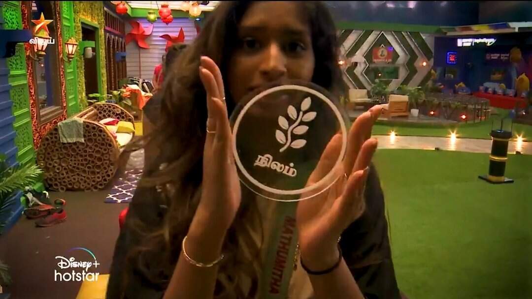 நாமினேஷனில் இருந்து தப்பிக்க பிக் பாஸ் கொடுக்கும் அசத்தல் டாஸ்க்; துள்ளிகுதிக்கும் ஹவுஸ்மேட்ஸ்!