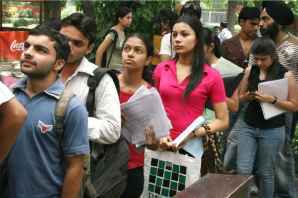 'மாணவர்களிடம் கட்டணம் வசூலித்தால் அங்கீகாரம் ரத்து' - பொறியியல் கல்லூரிகளுக்கு கடும் எச்சரிக்கை!